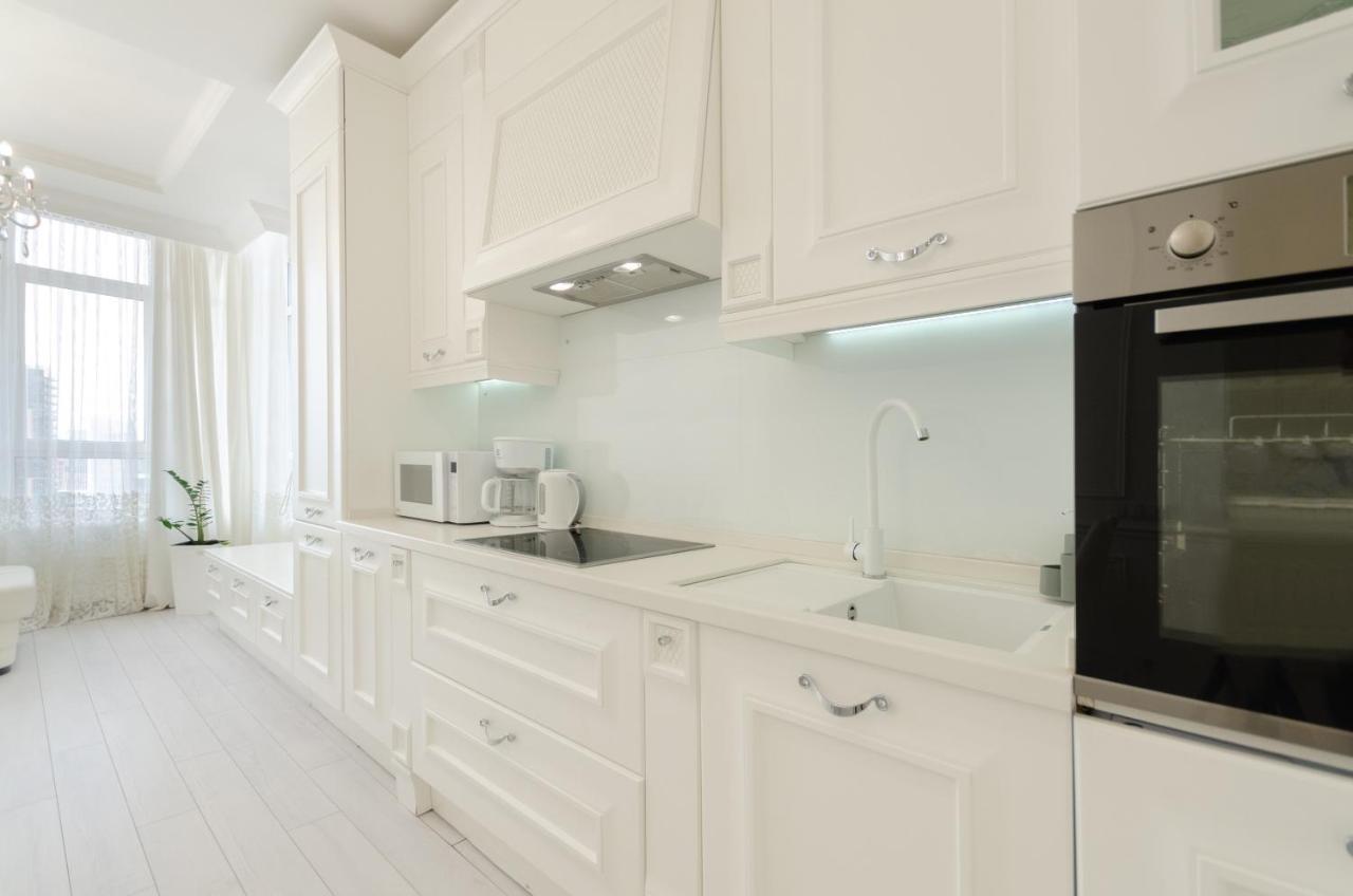 Petrovdom Apartments 10-353 In Rc Central Park, 7 John Mccain Street Kijev Kültér fotó